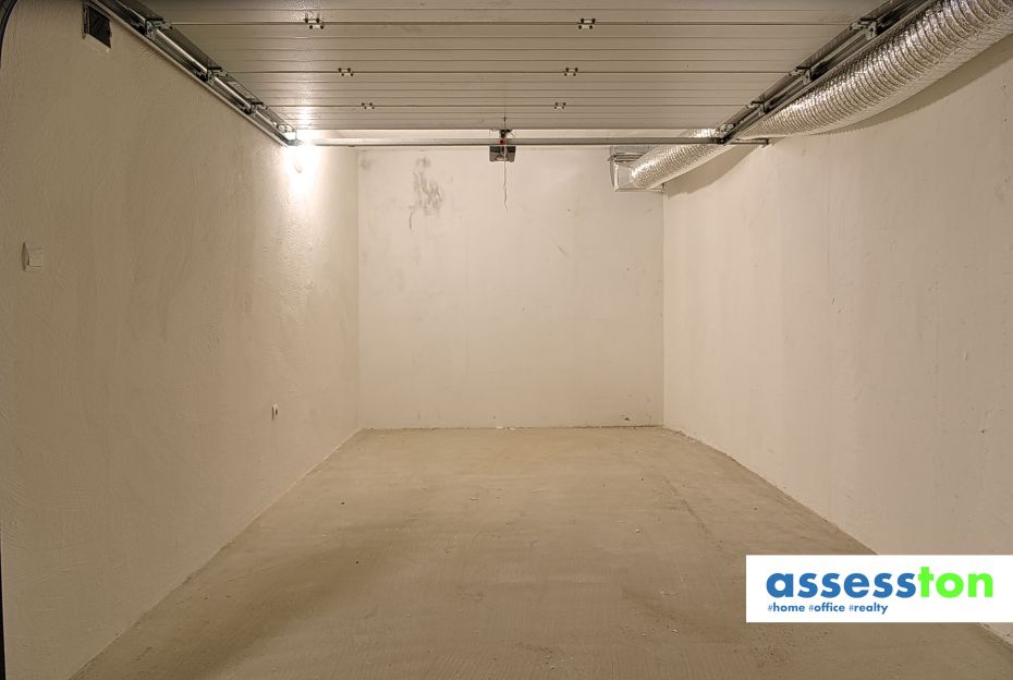 Напълно обзаведен 2-стаен апартамент до парк "Гео Милев"Редута
